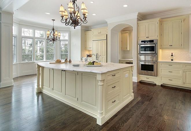 beautiful laminate flooring in a spacious kitchen in Bellevue WA